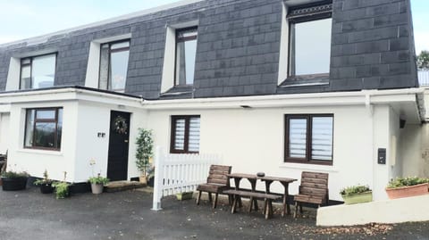 Abbey Lodge - Room 1 Nature lodge in County Donegal