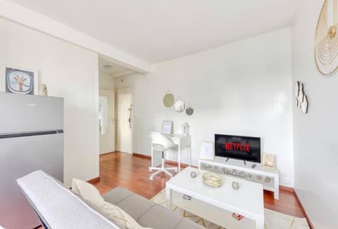 L'idéal à 2 pas de Paris et du métro dhhimmo Apartment in Vanves