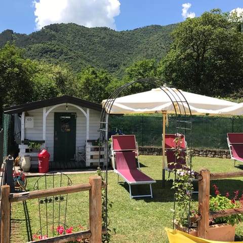 Residence Garden Apartment in Tignale