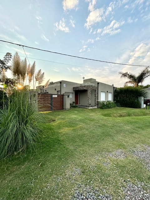 Property building, Day, Natural landscape