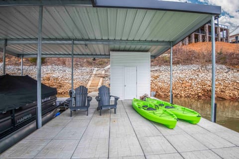 Nor Largo House in Norris Lake