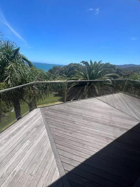 Pure New Zealand Pure Beachfront House in Northland