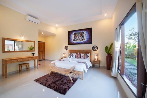 Bed, Bedroom, air conditioner