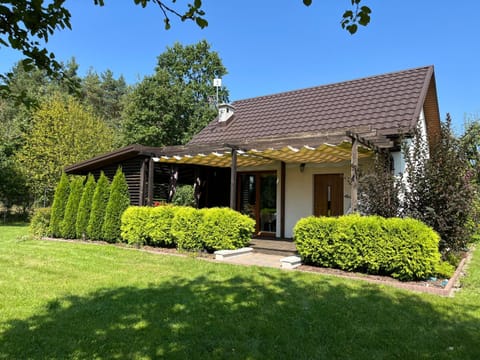 Property building, Spring, Natural landscape, Garden view