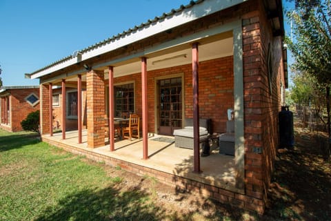 Property building, Patio, Garden view