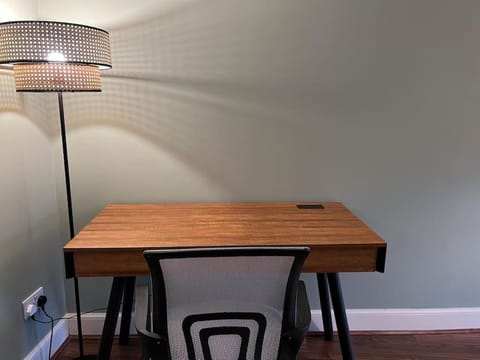 Stylish, Modern Home in Central Dundee Sleeps 4 Apartment in Dundee