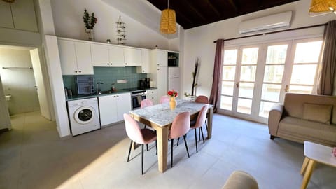 Living room, Diving, kitchen