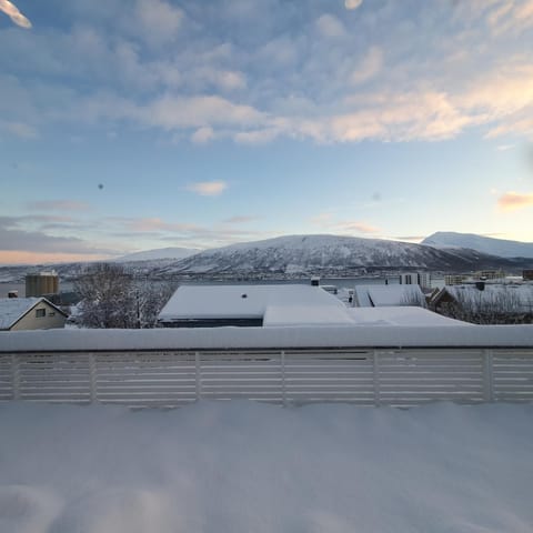 Day, Natural landscape, Winter, Mountain view