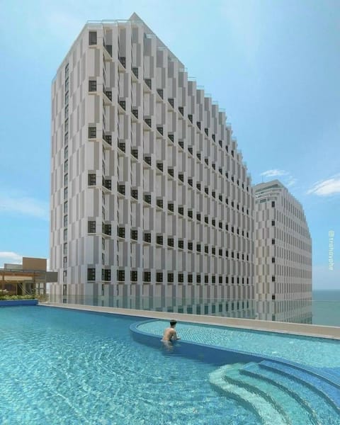 Property building, View (from property/room), Sea view, Swimming pool
