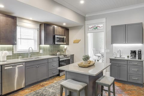 Lebanon Retreat Decks, Fire Pit and Yard House in Lebanon