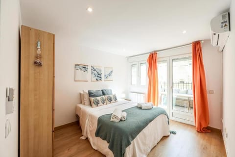 Bed, Bedroom, wardrobe