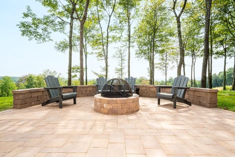 Longview Lodge House in Deep Creek Lake