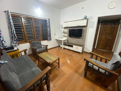 Communal lounge/ TV room, Living room