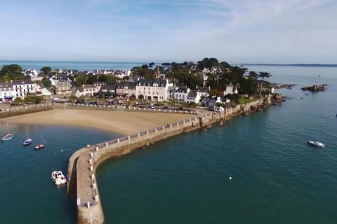 La maison des hirondelles - proche des plages House in Finistere