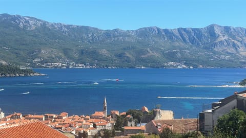 Nearby landmark, Day, Natural landscape, Mountain view, Sea view