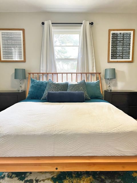 Family-friendly Decatur Oasis House in Decatur