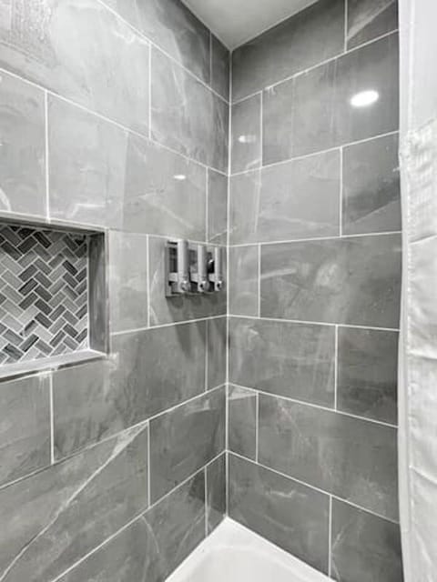 Family-friendly Decatur Oasis House in Decatur