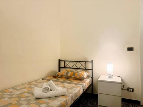 Near Acquario & Porto Antico - Scassi Hospital Apartment in Genoa