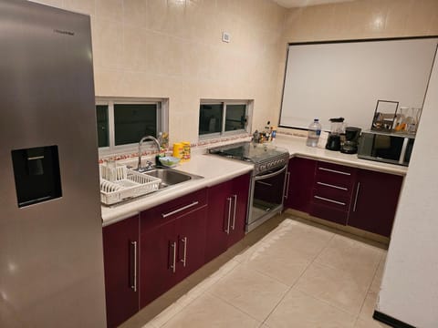 Casa con alberca privada en Fraccionamiento House in Jiutepec