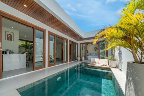 Patio, Day, Natural landscape, View (from property/room), Pool view, Swimming pool, sunbed