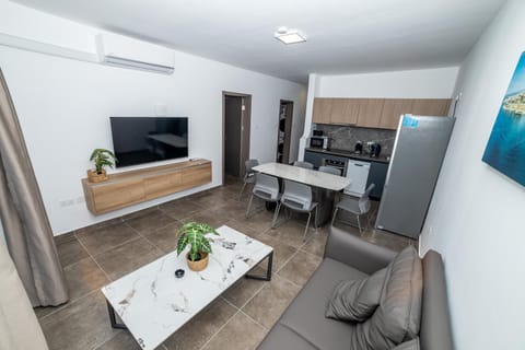 Charming Apartment with Country view 2BR - by HostMT Apartment in Saint Paul's Bay