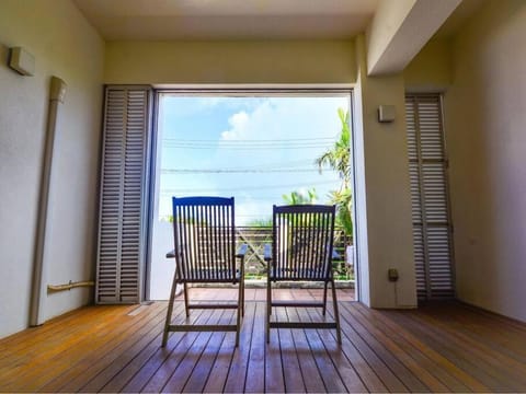 View (from property/room), Balcony/Terrace