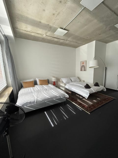 35 qm großes Apartment mit eigenem Badezimmer in den Elbvororten Apartment in Hamburg