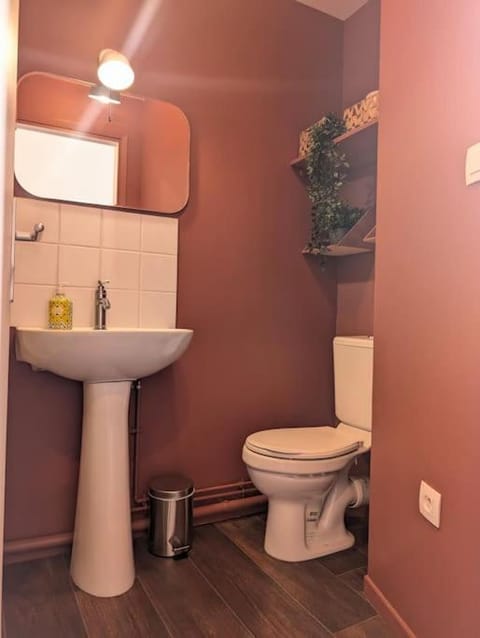 Barbieux, Au pied du métro Apartment in Hauts-de-France