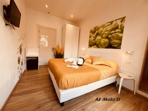 TV and multimedia, Bedroom, furniture