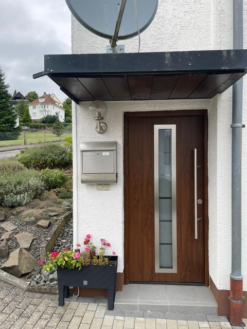 Property building, Facade/entrance