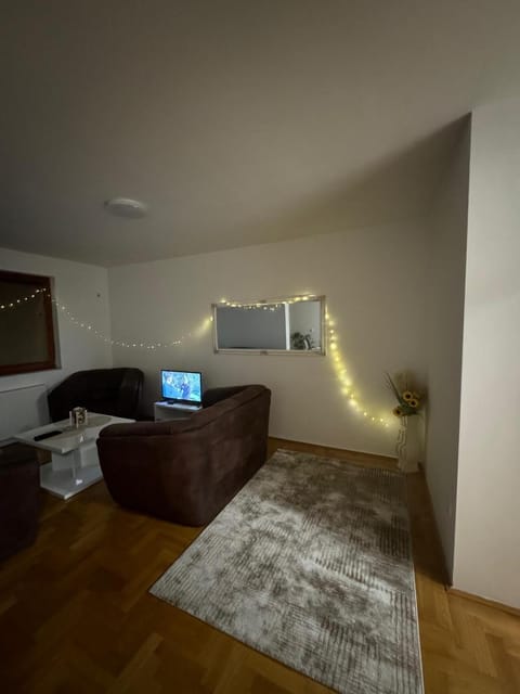 M apartman, Istočno Sarajevo, Lukavica Apartment in Sarajevo