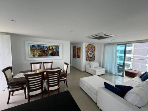 Balcony/Terrace, Living room, Dining area, air conditioner