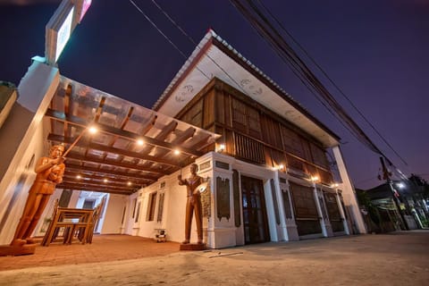 Property building, Night