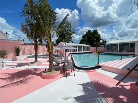 Patio, Day, Natural landscape, View (from property/room), Balcony/Terrace, Pool view, Swimming pool, sunbed