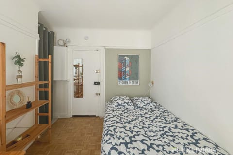 Flexliving - Studio - Championnet Apartment in Paris