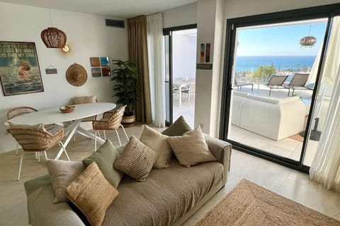 Precioso ático con increíbles vistas al mar Apartment in Costa del Sol