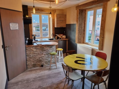 Restaurant/places to eat, Activities, Bowling, Children play ground, Fishing, Ski School, Skiing, Coffee/tea facilities, Kitchen or kitchenette, Dining area, Tennis court, Hiking, Cycling, Swimming pool, Entertainment, ATM, currency exchange, hair dresser, minibar, oven, pet friendly, stove, vending machine, laundry