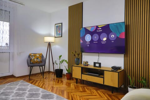 TV and multimedia, Living room