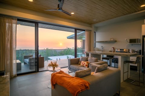 Balcony/Terrace, Living room, Sea view, Sunset, internet, air conditioner