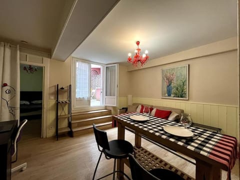 Terrasse des sablons - 4 pers - Centre Apartment in Fontainebleau