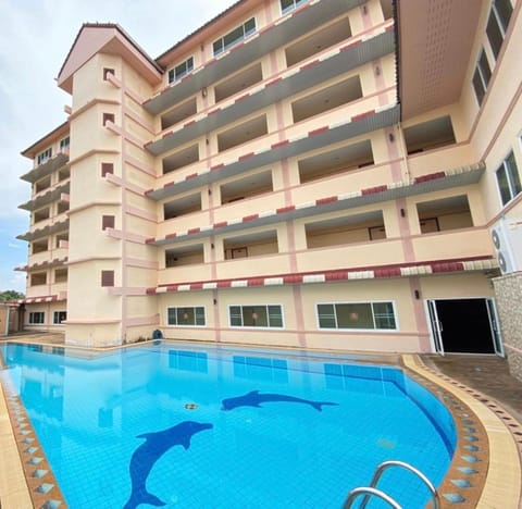 Property building, Swimming pool