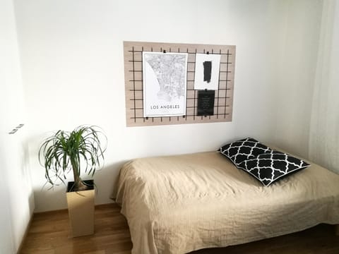 Bed, Bedroom, towels, wardrobe