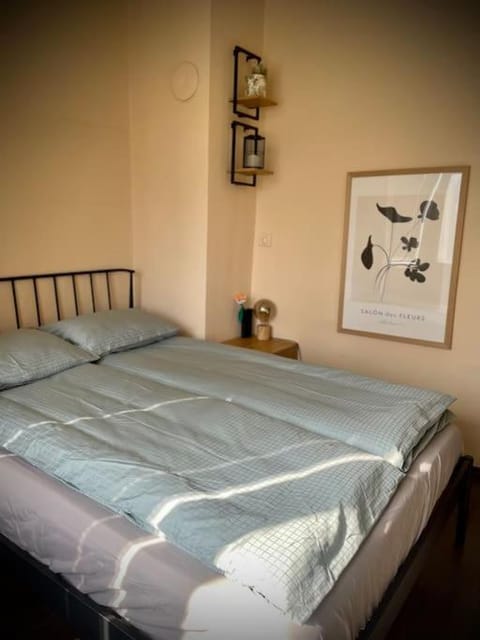 Cozy APT Free Parking Wi-Fi Netflix Apartment in Sofia