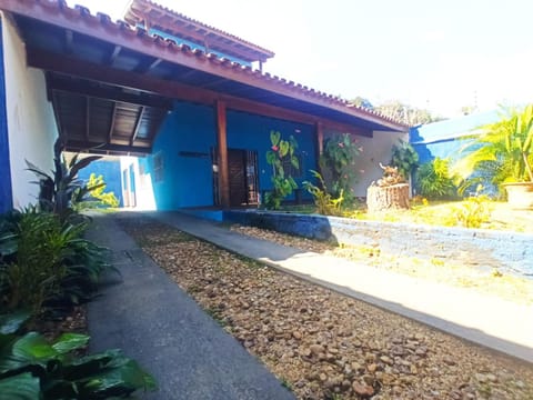 Property building, Garden, Balcony/Terrace, Garden view