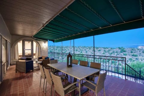 Mountain Vista - 5BR Home with Mountain Views House in Fountain Hills