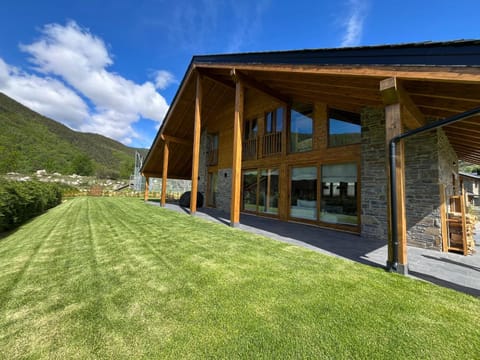 Property building, Garden