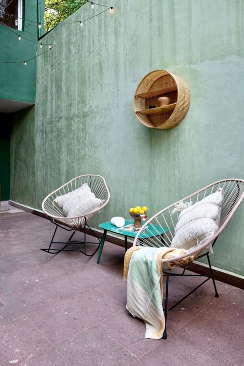 Combo Marrakesh house kesh · Duplex, 2 joint houses.10Br, 7.5 bath, 22 guest House in Mexico City