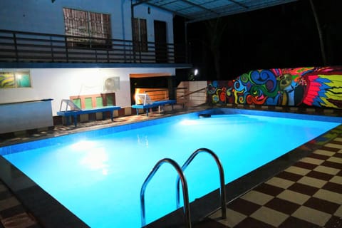 Pool view, Swimming pool