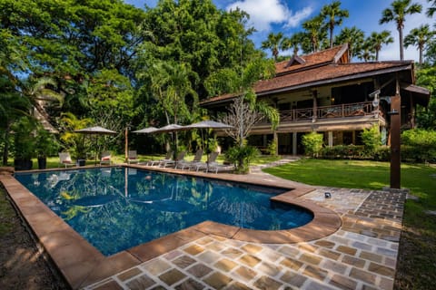 Property building, Swimming pool