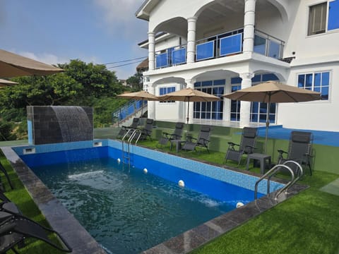 Pool view, Swimming pool